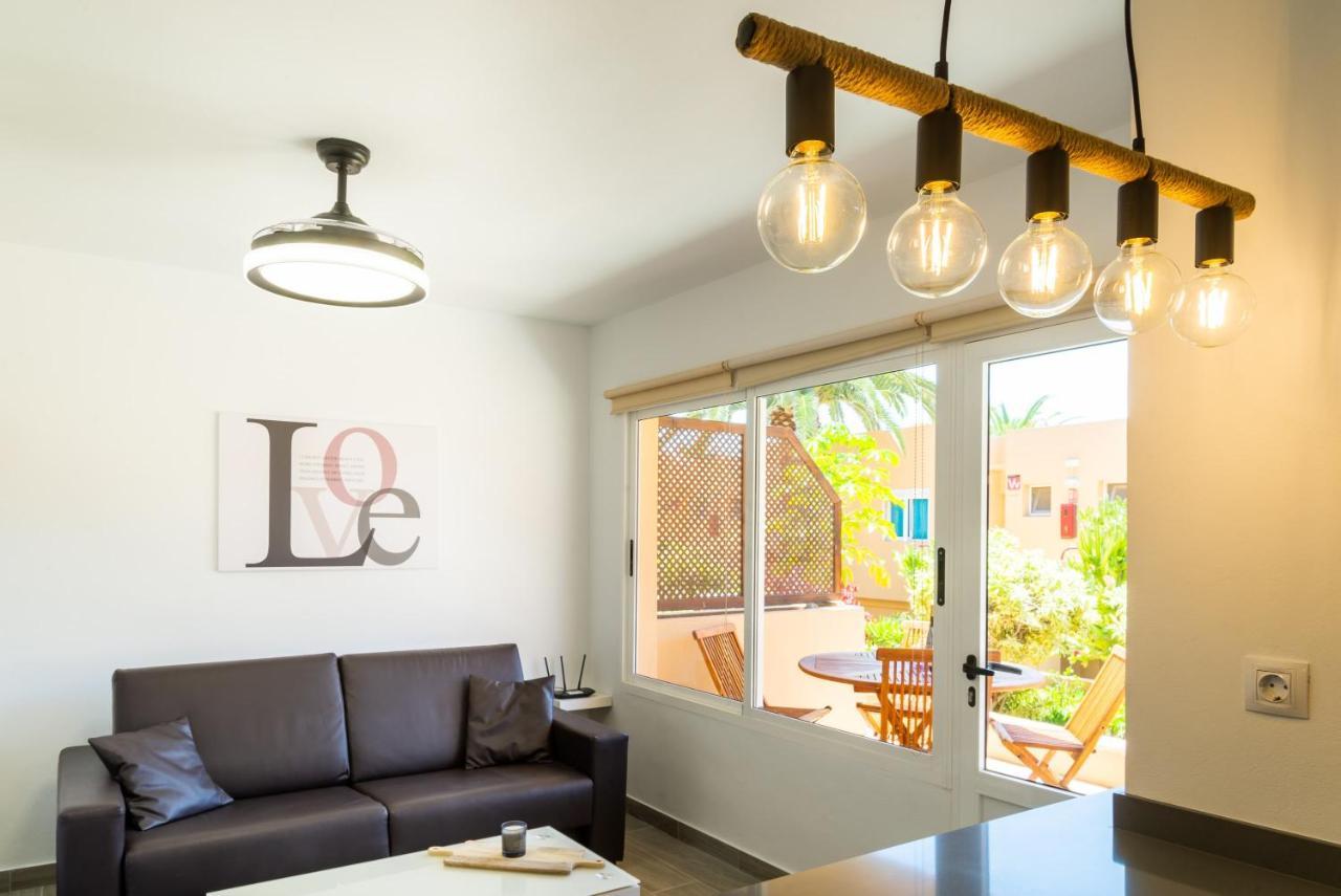 Casa Lucien - Newly Refurbished Apartment With Swimming Pool - Ideal For Couples コラレホ エクステリア 写真