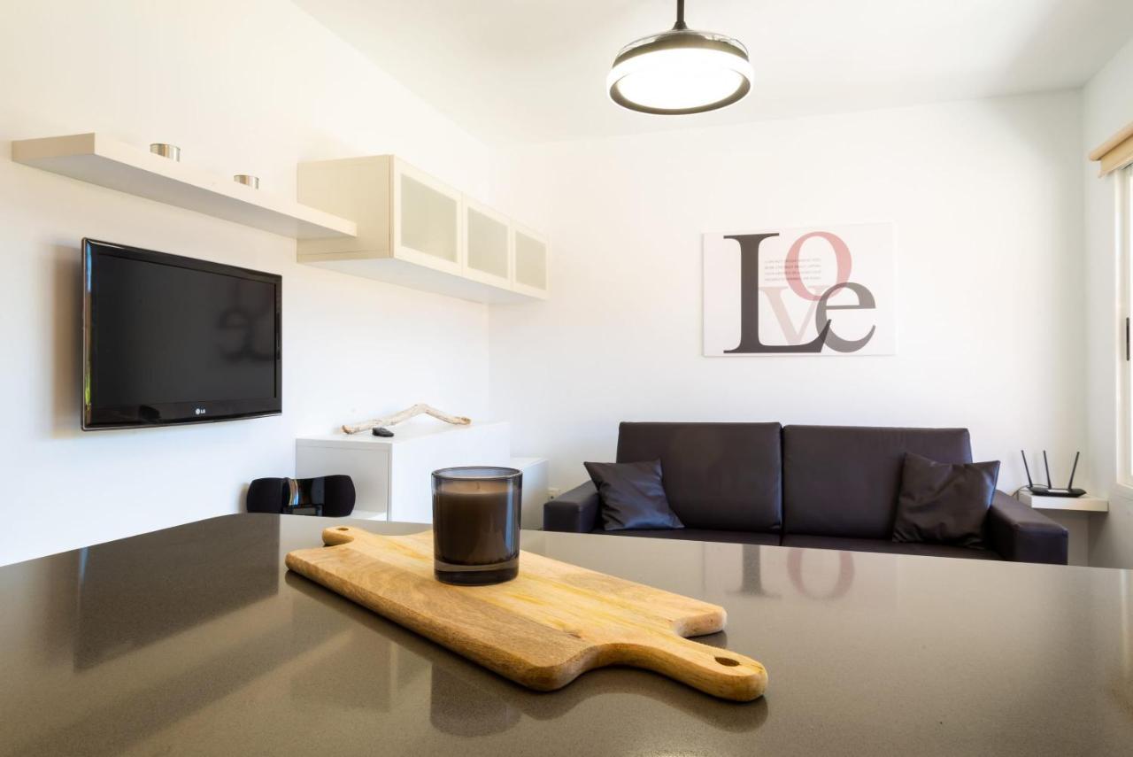 Casa Lucien - Newly Refurbished Apartment With Swimming Pool - Ideal For Couples コラレホ エクステリア 写真