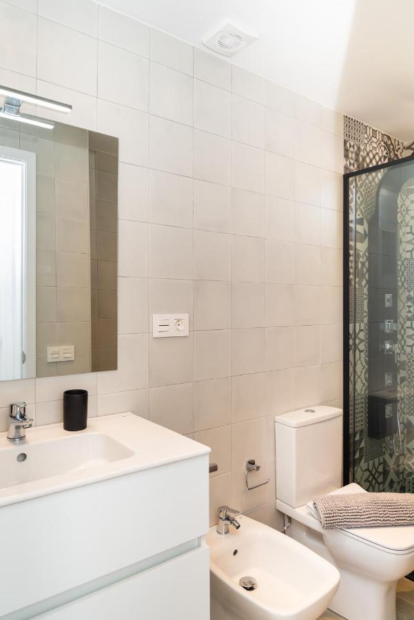 Casa Lucien - Newly Refurbished Apartment With Swimming Pool - Ideal For Couples コラレホ エクステリア 写真