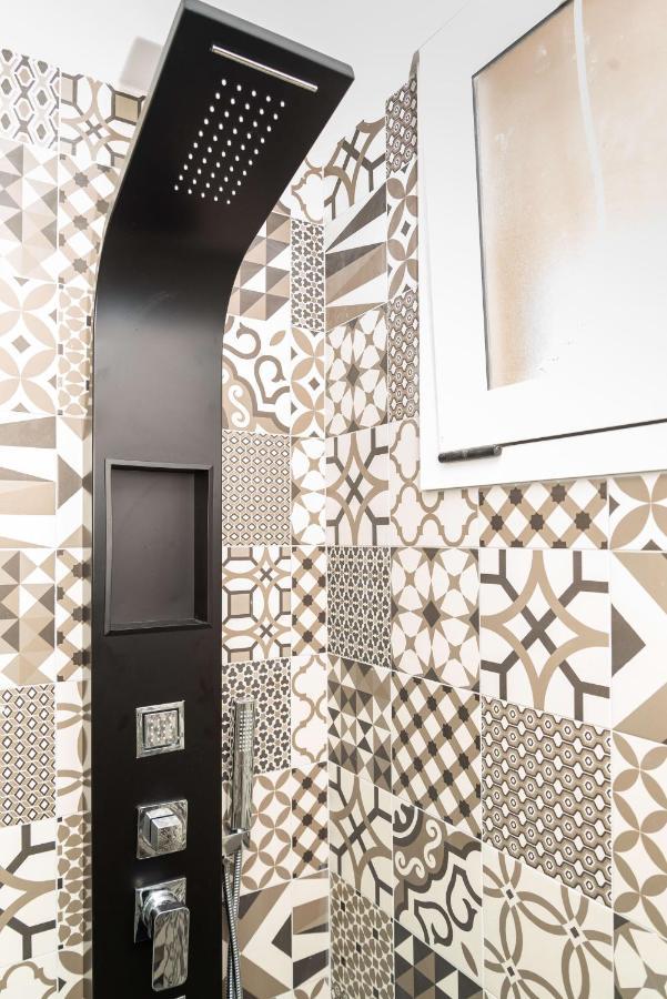 Casa Lucien - Newly Refurbished Apartment With Swimming Pool - Ideal For Couples コラレホ エクステリア 写真