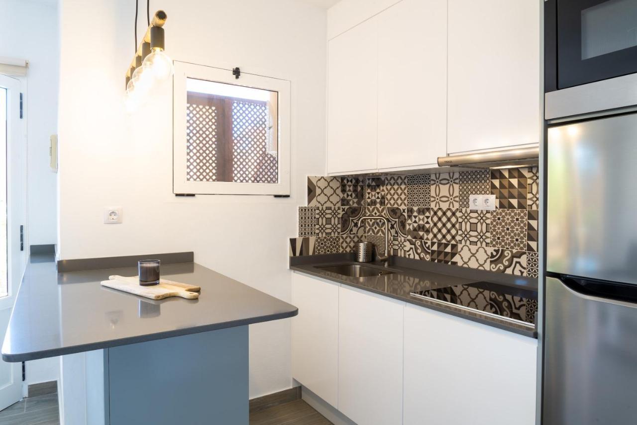 Casa Lucien - Newly Refurbished Apartment With Swimming Pool - Ideal For Couples コラレホ エクステリア 写真